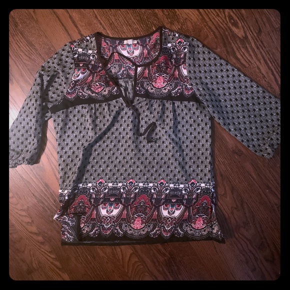 Women’s Shirt - Picture 1 of 2